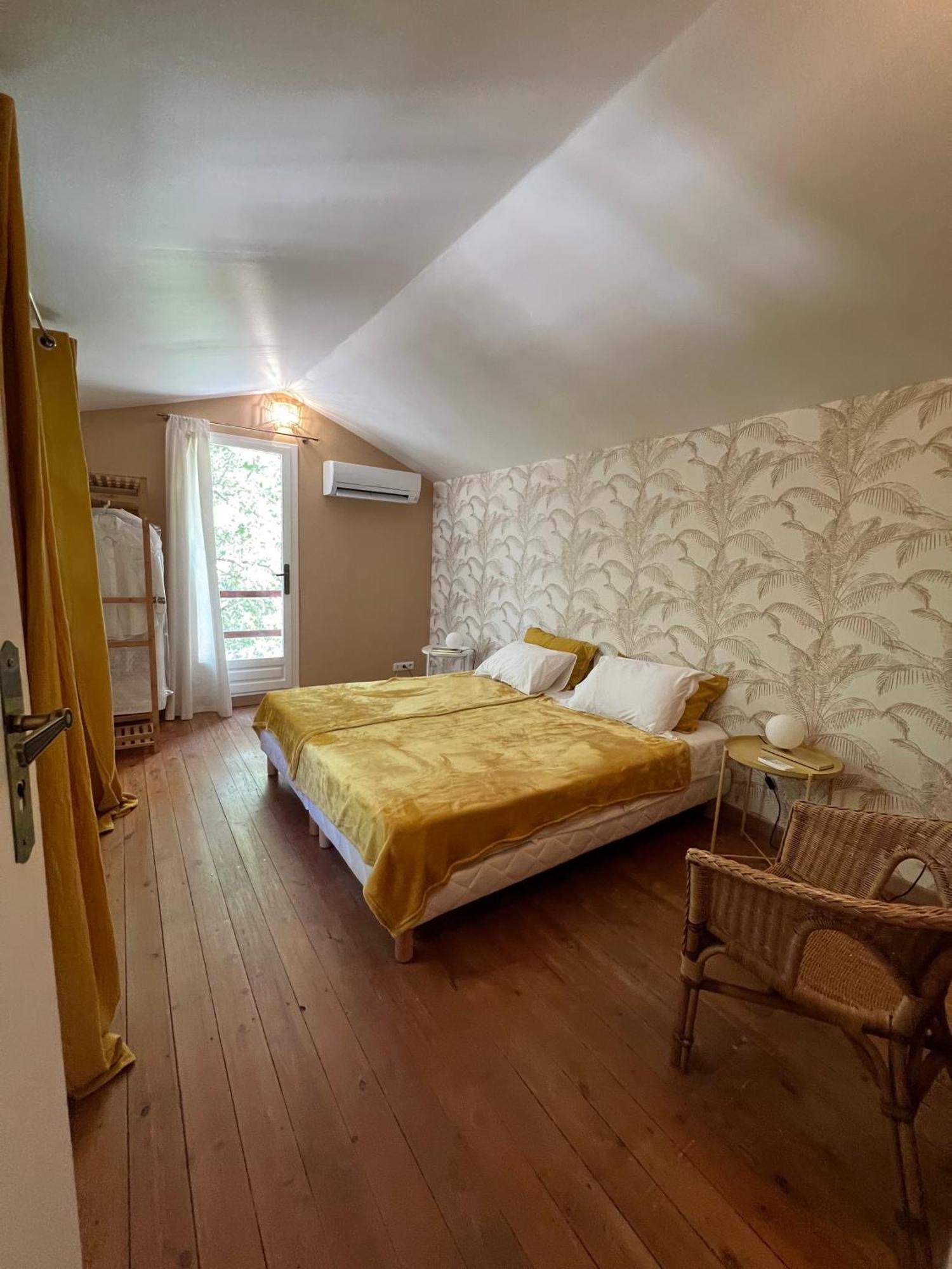 Apartament Source D'Harmonie L'Ecureuil Terres Rouges La Rocaille L'Olivier Meyreuil Zewnętrze zdjęcie